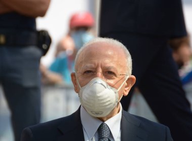 Giffoni Valle Piana, İtalya - 21 Temmuz 2021: Campania Bölgesi Valisi Vincenzo De Luca, Giffoni Film Festivali 2021 - 21 Temmuz 2021 tarihinde Giffoni Valle Piana, İtalya.