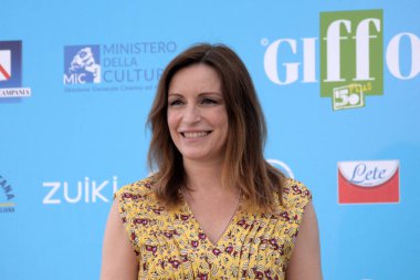 Giffoni Valle Piana, İtalya - 31 Temmuz 2021: Lucia Borgonzoni Giffoni Film Festivali 50 Plus - 31 Temmuz 2021 tarihinde Giffoni Valle Piana, İtalya.