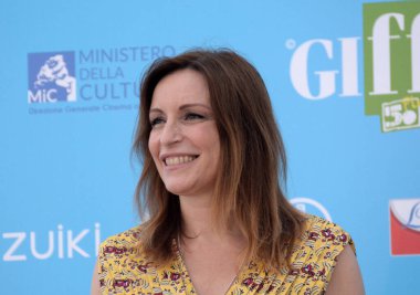 Giffoni Valle Piana, İtalya - 31 Temmuz 2021: Lucia Borgonzoni Giffoni Film Festivali 50 Plus - 31 Temmuz 2021 tarihinde Giffoni Valle Piana, İtalya.