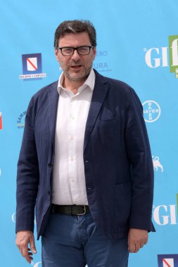 Giffoni Valle Piana, İtalya - 30 Temmuz 2021: Giancarlo Giorgetti Giffoni Film Festivali 50 Plus - 30 Temmuz 2021 Giffoni Valle Piana, İtalya.