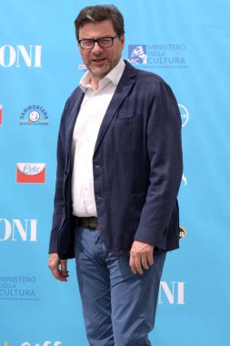 Giffoni Valle Piana, İtalya - 30 Temmuz 2021: Giancarlo Giorgetti Giffoni Film Festivali 50 Plus - 30 Temmuz 2021 Giffoni Valle Piana, İtalya.