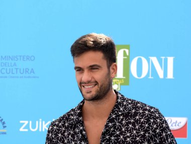 Giffoni Valle Piana, İtalya - 23 Temmuz 2021: Giffoni Film Festivali 50 Plus 'ta Pierpaolo Pretelli - 23 Temmuz 2021 Giffoni Valle Piana, İtalya.