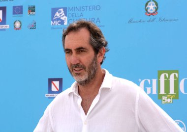 Giffoni Valle Piana, İtalya - 22 Temmuz 2021: Paolo Calabresi Giffoni Film Festivali 50 Plus - 22 Temmuz 2021 tarihinde Giffoni Valle Piana, İtalya.
