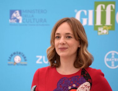 GIFFONI VALLE PIANA - 25 Temmuz 2021: Sara Lazzaro Giffoni Film Festivali 50 Plus - 25 Temmuz 2021 Giffoni Valle Piana, İtalya.