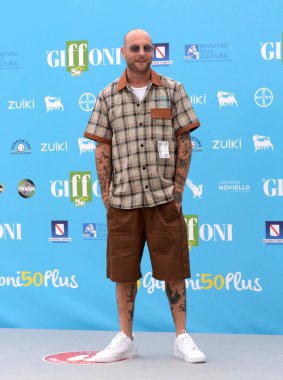 Giffoni Film Festivali 50 Plus 'ta Clemente Maccaro takma adıyla 25 Temmuz 2021 Giffoni Valle Piana, İtalya' da..