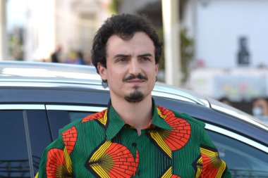 Giffoni Film Festivali 50 Plus 'ta Daniele Folcarelli takma adı ile 29 Temmuz 2021' de Giffoni Valle Piana, İtalya 'da gösterime girdi..