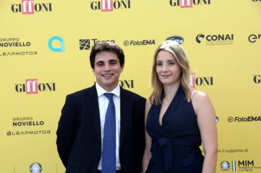 GIFFONI VALLE PIANA - 21 Temmuz 2025: Filippo Toni ve Chiara Schettino Giffoni Film Festivali 2025 - 21 Temmuz 2025 tarihinde Giffoni Valle Piana, İtalya.