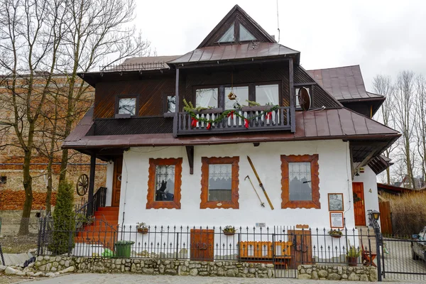 Antigua casa residencial en Zakopane —  Fotos de Stock