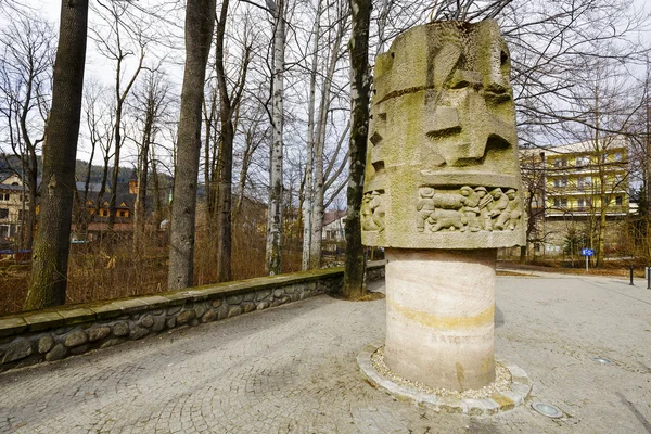 Zakopane, monumento a los rescatistas de montaña — Foto de Stock