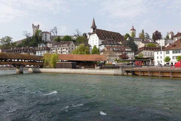 Vista geral para os edifícios em Lucerna — Fotografia de Stock