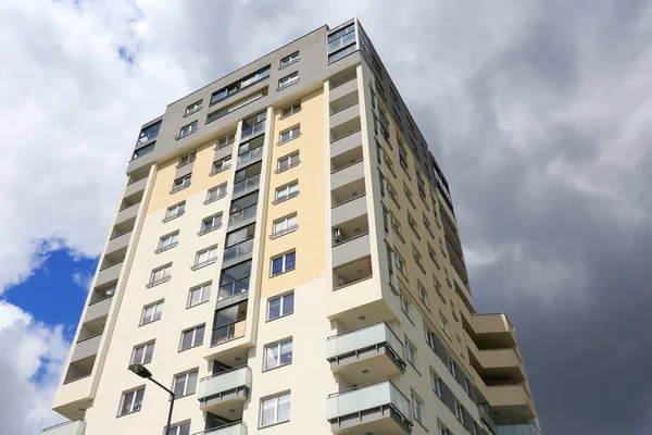 Warsaw Poland May 2020 Newly Built Multi Family Building Housing — Stock Photo, Image