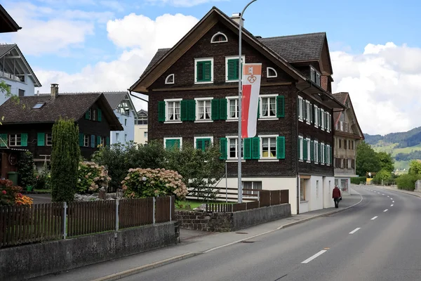 Beckenried Switzerland September 2020 Residential Houses Empty Street Traffic Road — Stock Photo, Image