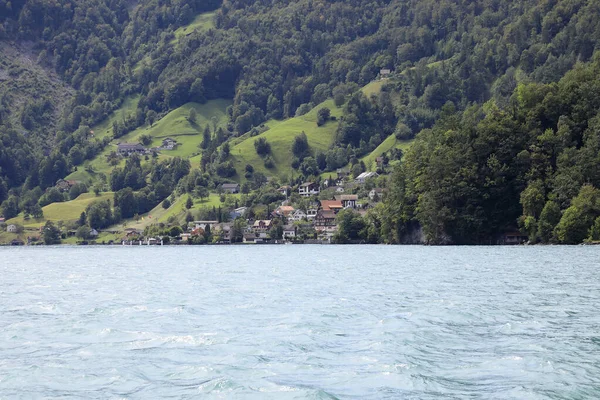 Piccolo Villaggio Bauen Svizzera Visibile Lontananza Proprio Sulle Rive Del — Foto Stock