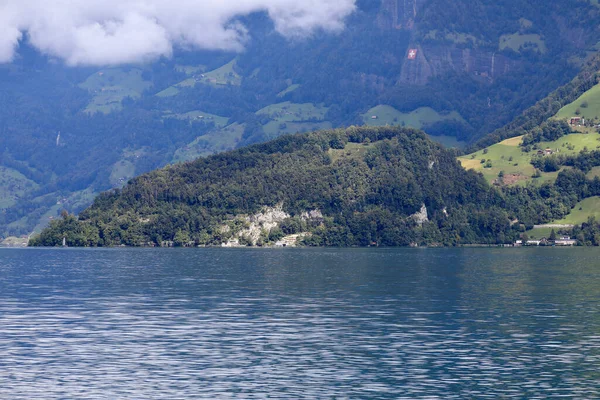 Cordilheira Localizada Lago Lucerna Pode Ser Vista Aqui Suíça Colina — Fotografia de Stock