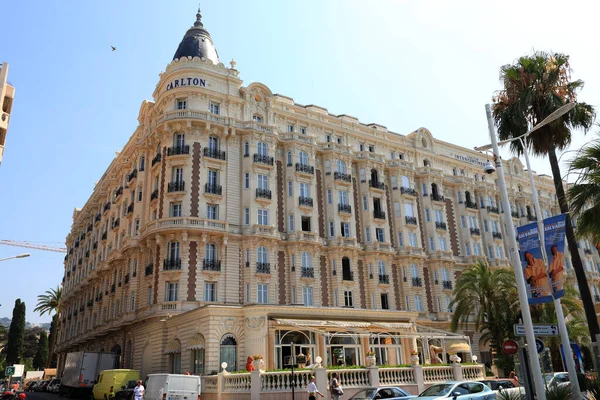 Cannes Francia Julio 2009 Gran Edificio Donde Encuentra Luxury Inter — Foto de Stock