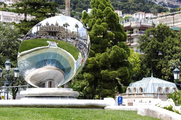 Spegel speglar kasinot i monte carlo — Stockfoto