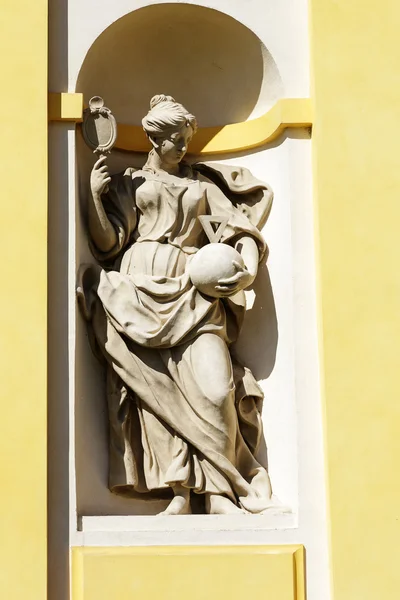 Wilanow içinde scienza heykel Varşova — Stok fotoğraf