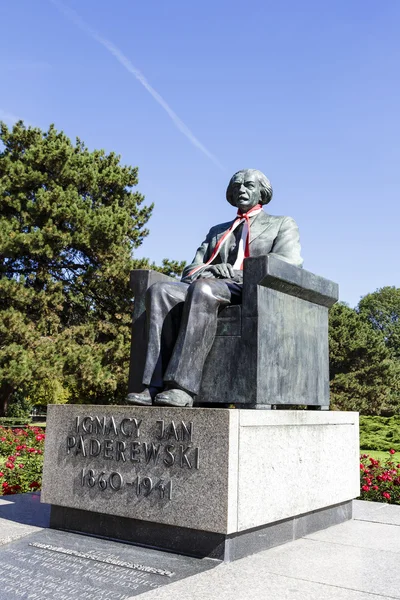 Monument av ignacy jan paderewski i Warszawa — Stockfoto