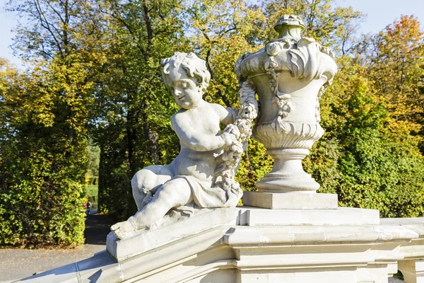 Escultura Jardim no parque Wilanow — Fotografia de Stock