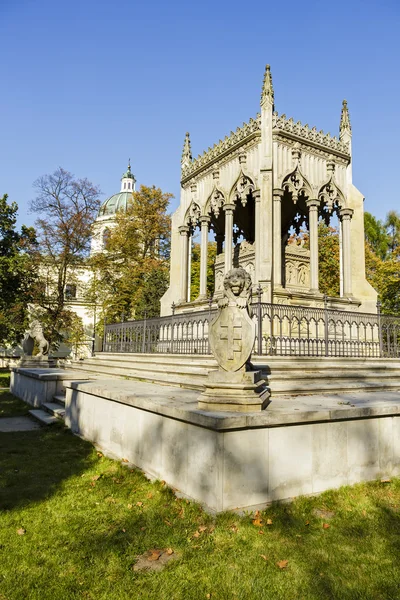 Potocki mausoleum in Warschau s Wilanow — Stockfoto