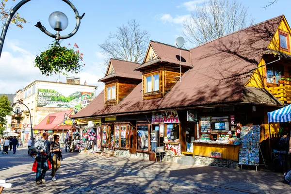 Residential and commercial building, Zakopane — Stock Photo, Image