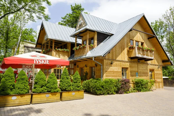 Anteriormente villa Anielowka agora o restaurante — Fotografia de Stock