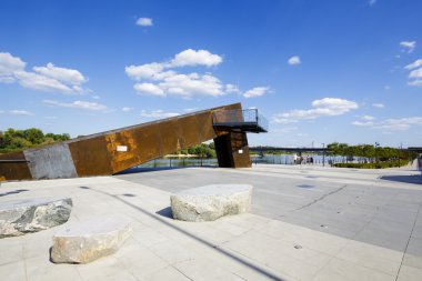 The modern viewing tower at the promenade 