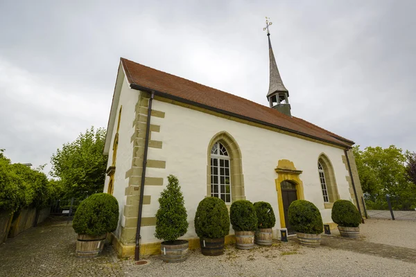 Die französische Kirche in Morat auch Murten genannt — Stockfoto