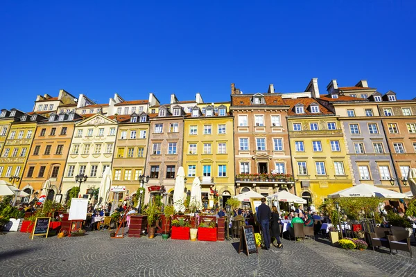 Townhouses in the Old Town square, Warsaw — Stock Photo, Image