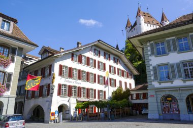 Hotel Restaurant Zunfthaus zu Metzgern Thun içinde