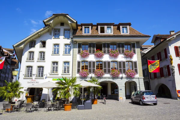 Residential house and commercial building in Thun — Stock Photo, Image