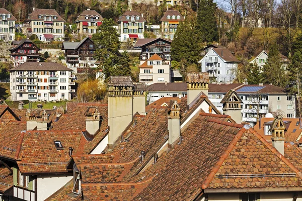 Dächer und Stadthäuser von bern — Stockfoto