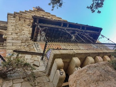 Torrelodones, İspanya; 08 / 21 / 2018: Diktatör Francisco Franco 'nun terk edilmiş eski yazlık evi