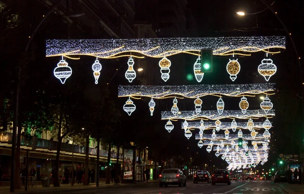 Färgglada Ljus Pryder Gatorna Vid Jul Madrid Spanien — Stockfoto