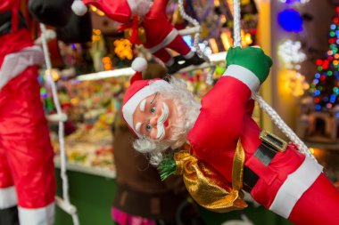 Madrid, İspanya - 18 Aralık: Ünlü Noel pazarı mağazası tam