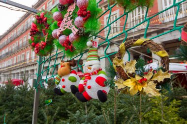 Madrid, İspanya - 18 Aralık: Ünlü Noel pazarı mağazası tam