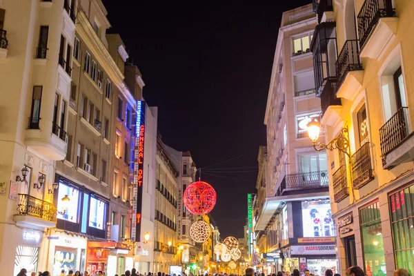 Madrid, spanien - 18. Dezember: die straßen von madrid sind voller witz — Stockfoto