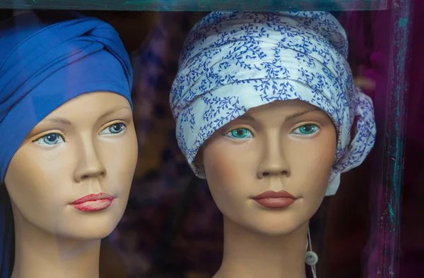 Mannequins of two beautiful young blue eyed — Stock Photo, Image