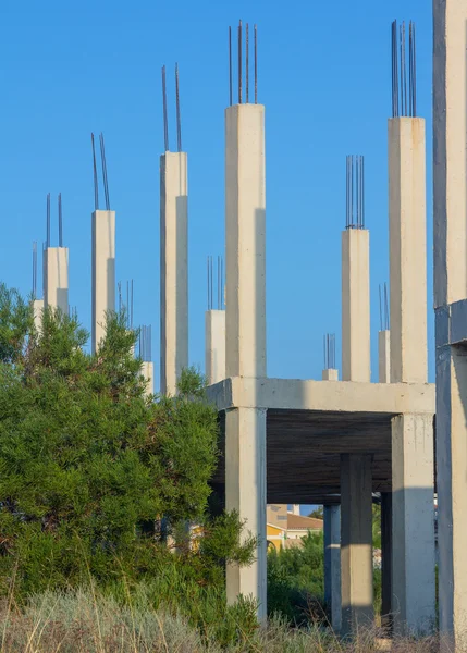 Construção de habitação com as fundações à vista — Fotografia de Stock