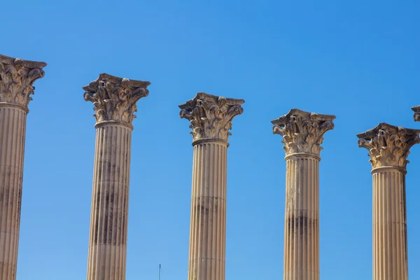 Римские колонны II века до Христа в Кордове — стоковое фото