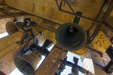Eski Seville İspanya Giralda Katedrali'nin çanları