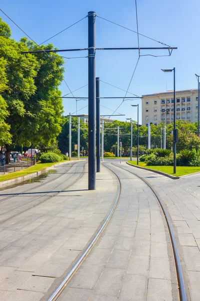 Straßenbahnschienen in der Stadt Sevilla, Spanien — Stockfoto