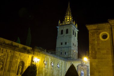Vigo, İspanya'nın ünlü şehir gece görünümü