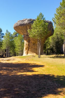 Cuena, İspanya'nın büyülü kentin kaprisli formlarla kayalar