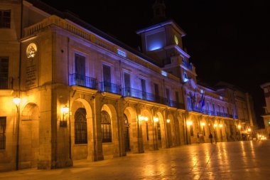 Vigo, İspanya'nın ünlü şehir gece görünümü