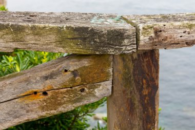 Eski Ahşap korkuluk sahil