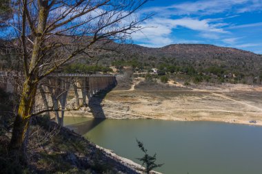 Llane şehir içinde tipik güzel ve renkli binalar