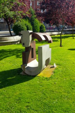 soyut heykel boğa, Leon, İspanya