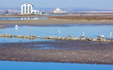 Llane şehir içinde tipik güzel ve renkli binalar