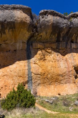 Cuena, İspanya'nın büyülü kentin kaprisli formlarla kayalar